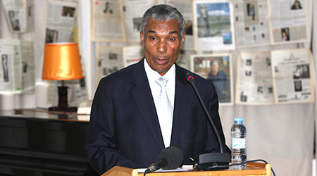 Corsino-Fortes2.jpg Corsino-Fortes2.jpg