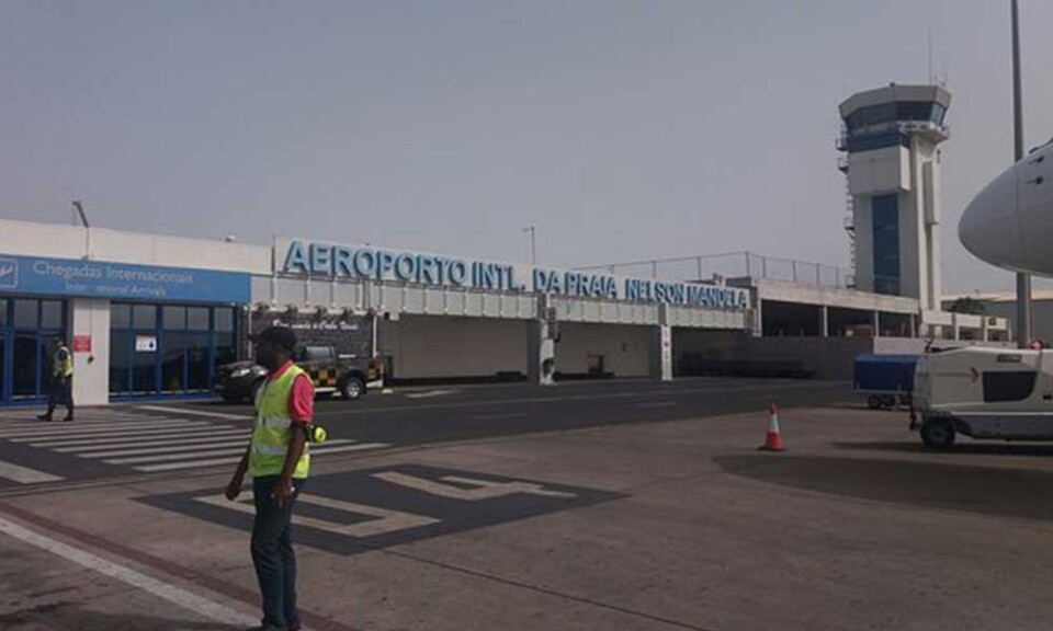 Aeroporto-da-praia.jpg